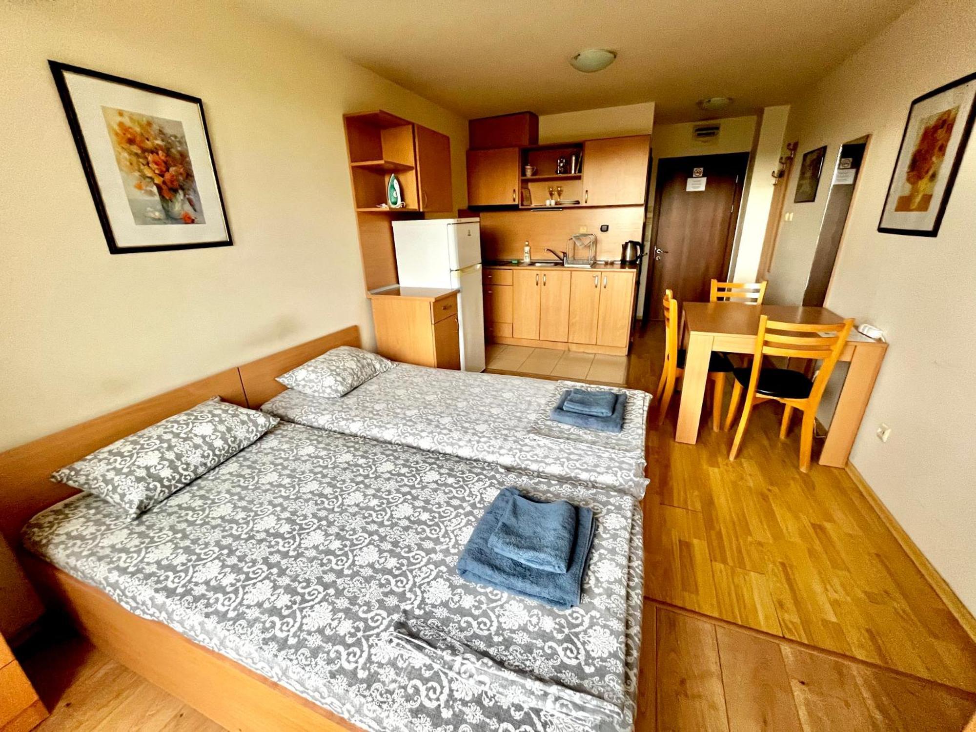 Vadim Apartments In Panorama Beach Vigo Nessebar מראה חיצוני תמונה